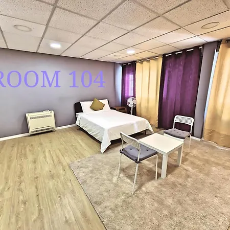 Homeforever Quarto em Acomodações Particulares *